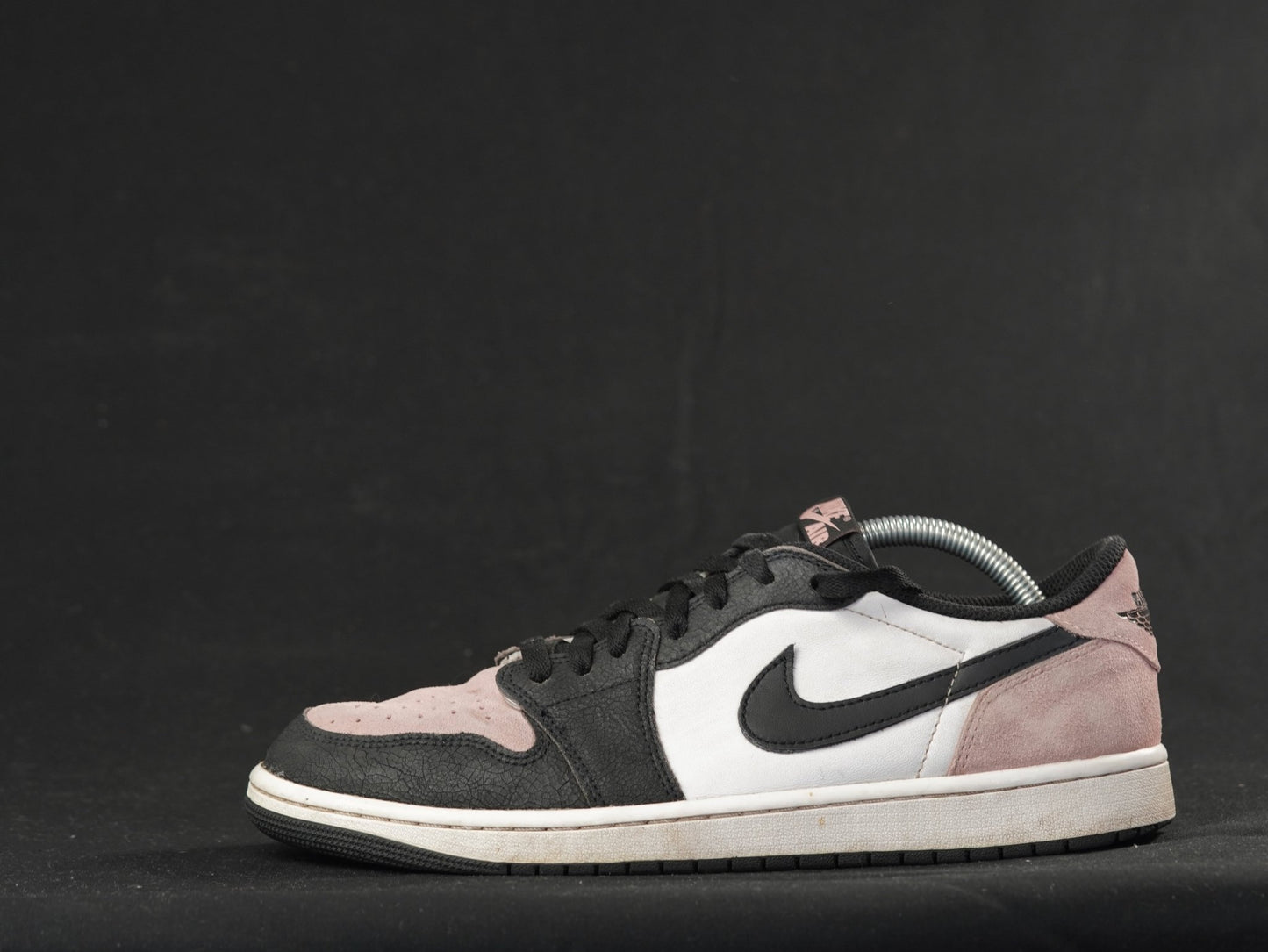 Használt Nike Jordan 1 Bleached Corall - Steals.hu Buy Sell Trade Sneakers