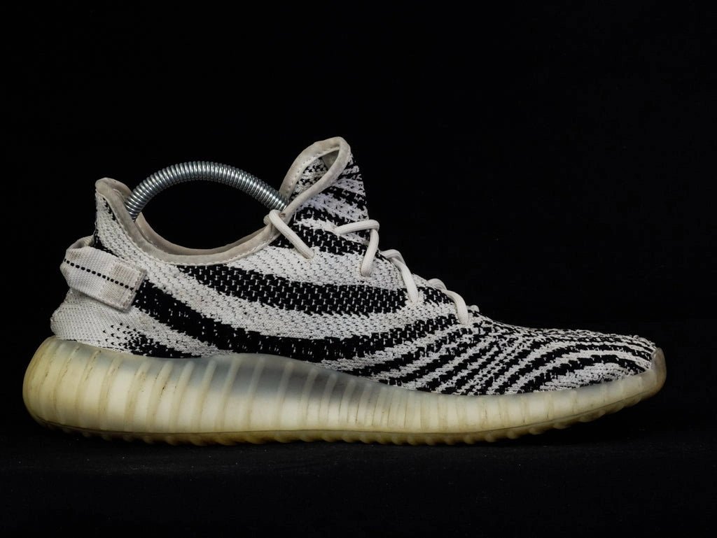 Használt Yeezy 350 Zebra - Steals.hu Buy Sell Trade Sneakers